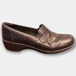 Clarks Black Leather Slip On Shoe Block Heel Leather Size 8.5
